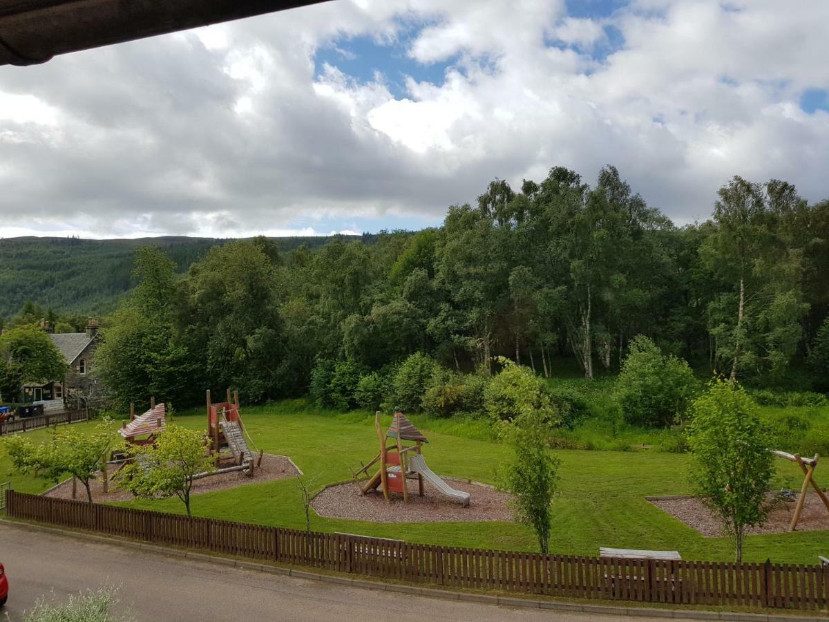 Loch Ness And Highlands Holiday Home Bearnock エクステリア 写真